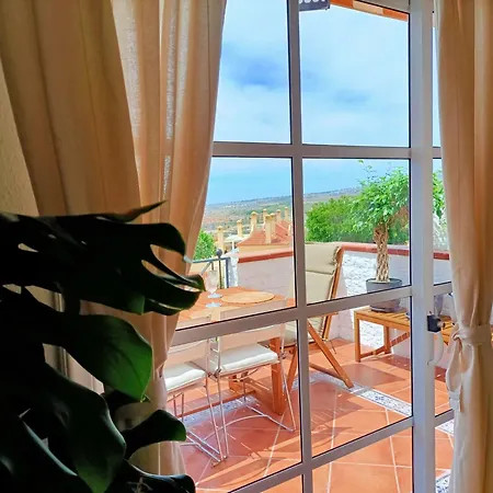 Апартаменты Topfloor Corner Panoramics Views & Pools *