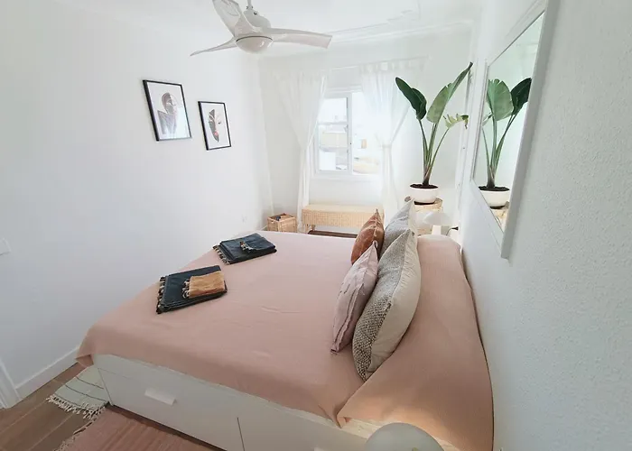 Topfloor Corner Panoramics Views & Pools Διαμέρισμα