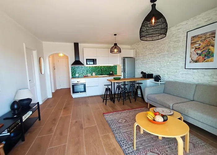 Topfloor Corner Panoramics Views & Pools Διαμέρισμα