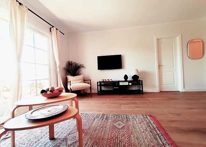 Topfloor Corner Panoramics Views & Pools Διαμέρισμα