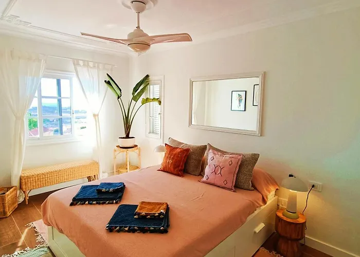 Topfloor Corner Panoramics Views & Pools Διαμέρισμα