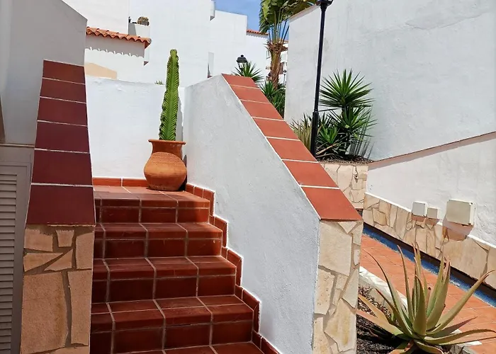 Topfloor Corner Panoramics Views & Pools Διαμέρισμα *